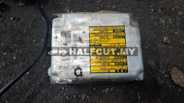 TOYOTA HARRIER ACU30. AIR BAG ECU (89170-48050) 51