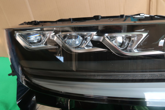 LEXUS RX350 HEAD LAMP PER SIDE