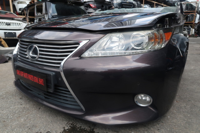 LEXUS ES250 HALF CUT