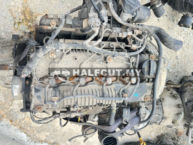 HYUNDAI STAREX A2 ENGINE