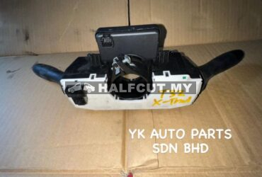 NISSAN X-TRAIL T32 SIGNAL SWITCH USED