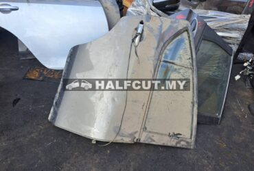 NISSAN ALMERA REAR DOOR R/R