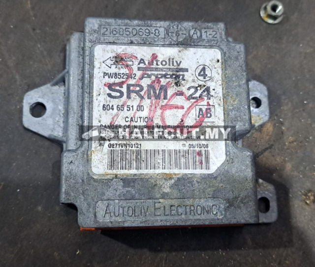 SATRIA NEO AIR BAG ECU (PW852542)