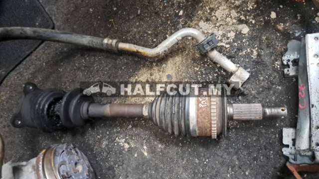 MITSUBISHI PAJERO SPORT 4D56U FRONT DRIVE RH