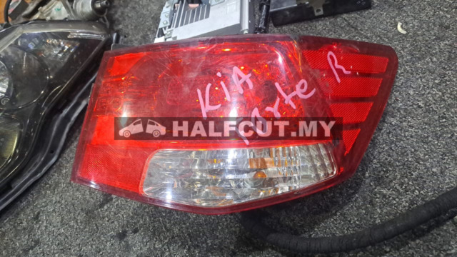 KIA FORTE TAIL LAMP RH