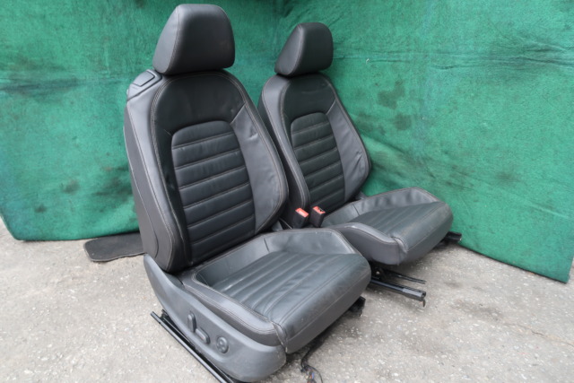 VOLKSWAGEN SCIROCCO FRONT SEAT