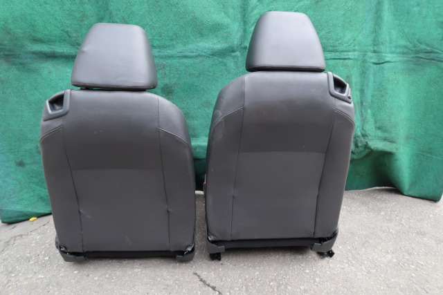 VOLKSWAGEN SCIROCCO FRONT SEAT