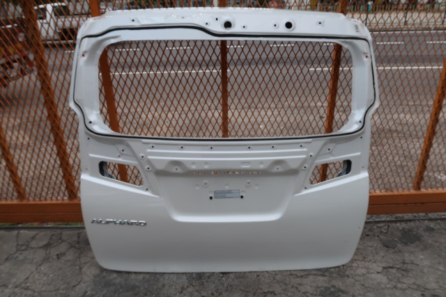 TOYOTA ALPHARD AGH30 REAR BONNET