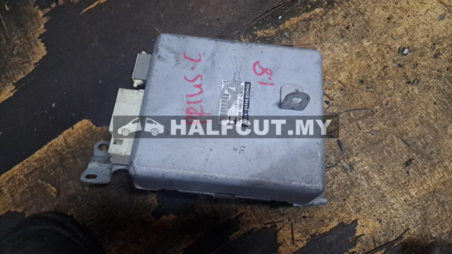 TOYOTA PRIUS C 1.8 STEERING ECU (89650-47270) I