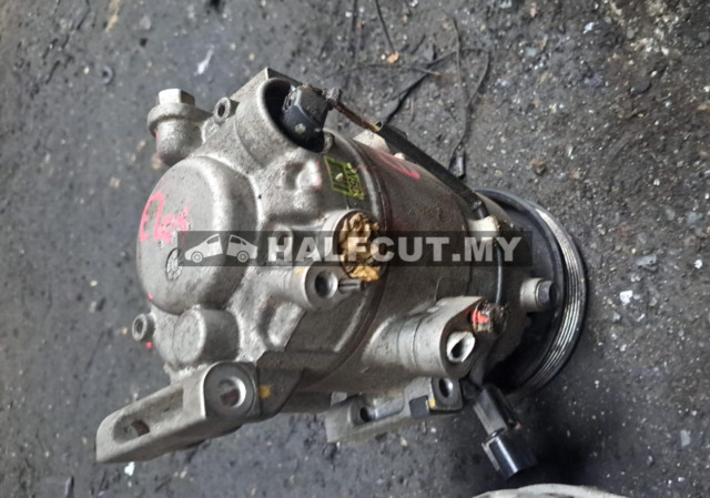 HYUNDAI ELANTRA G4FG COMPRESSOR