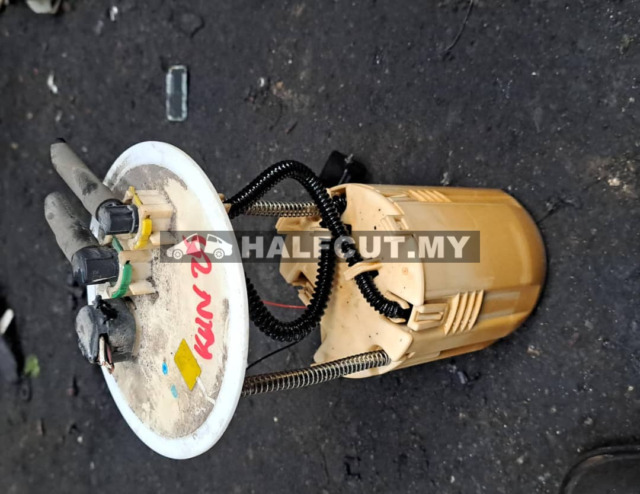 TOYOTA HILUX KUN25 PETROL FUEL PUMP