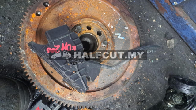 TOYOTA HIACE KDH200 PEDAL SENSOR