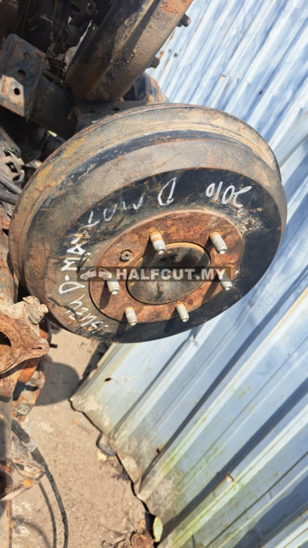 ISUZU D-MAX 2010 REAR AXLE