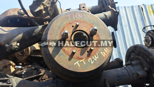 MITSUBISHI TRITON  2WD 4N15 REAR AXLE