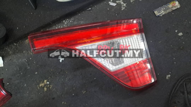 HONDA BRV REFLCTOR BONNET LAMP(W3135) RH