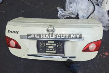 NISSAN SYLPHY KG11 REAR BONNET