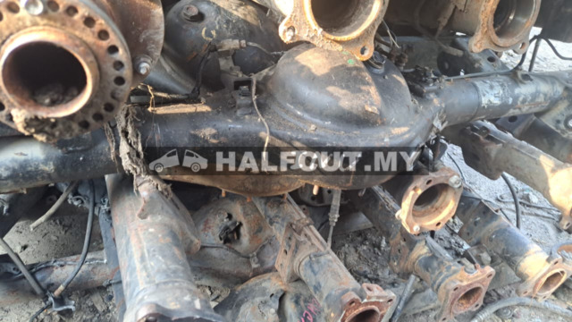 TOYOTA INNOVA  REAR AXLE KOSONG