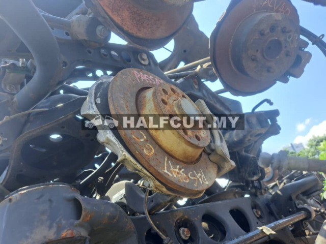 VOLKSWAGEN PASSAT CC REAR AXLE