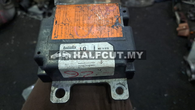 NISSAN SYLPHY B17 AIR BAG ECU (98820-3RV0A) LG