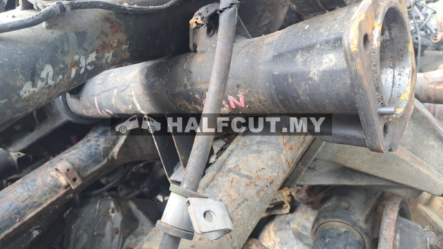 NISSAN NAVARA D40  REAR AXLE GEAR