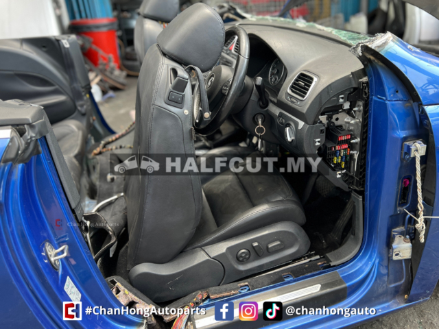 Volkswagen EOS Facelift EA888 2.0L Engine Half Cut