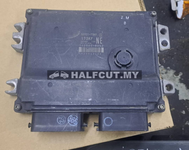 SUZUKI SWIFT 1.5 ENGINE ECU ( 33921-73KF) NE