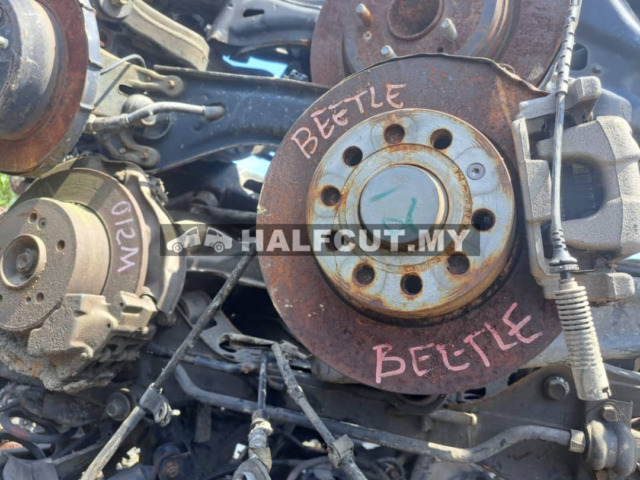 VOLKSWAGEN BETTLE REAR AXLE