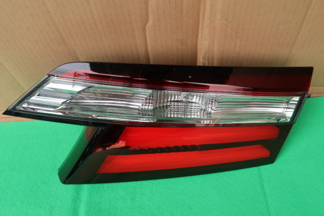 HONDA ODYSSEY TAIL LAMP REFLECTOR RH