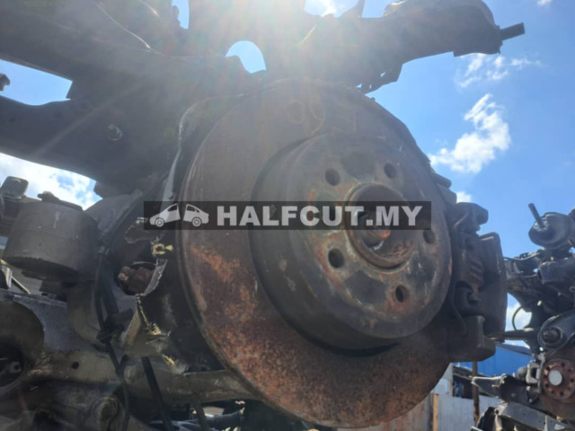 BMW E60 REAR AXLE