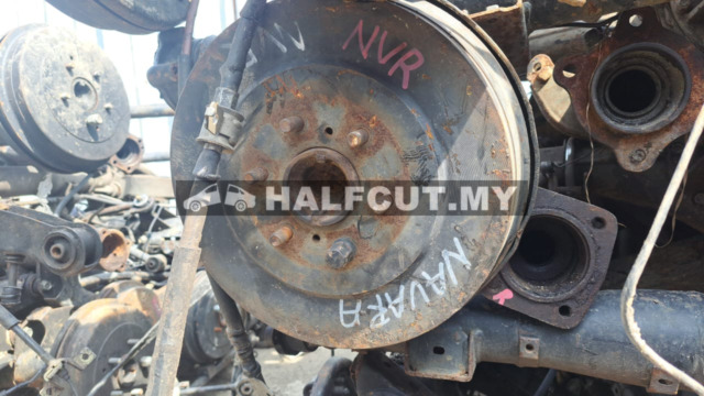 NISSAN NAVARA D40  REAR AXLE