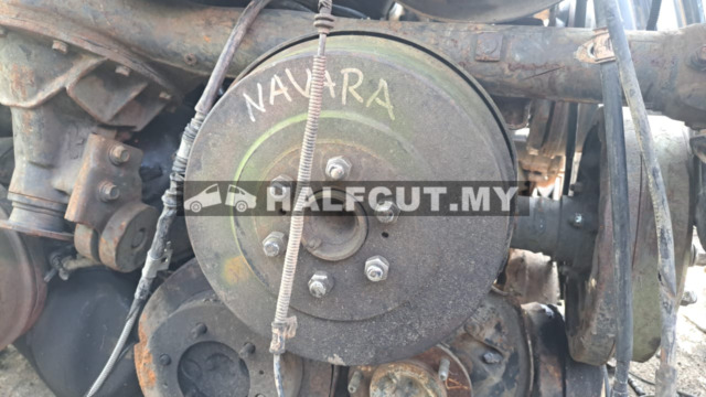 NISSAN NAVARA D40  REAR AXLE