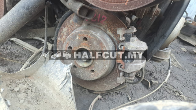 MERCEDES BENZ W212 REAR AXLE