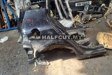 VW GOLF MK6 CCZ REAR FENDER RH