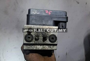 TOYOTA HILUX KUN25 ABS PUMP '6C