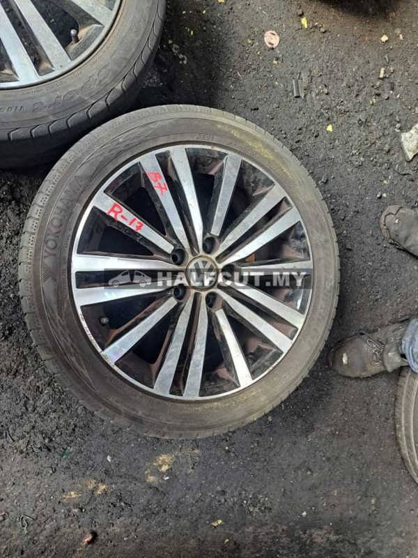 VOLKSWAGEN PASSAT B7 CDA SPORT RIM R17