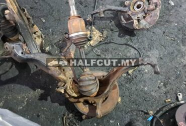 NISSAN NAVARA ALTO D40 FRONT KNUCKLE&DRIVE SHAFT F/ L ABS