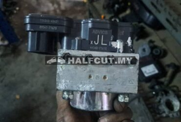 TOYOTA INNOVA NEW ABS PUMP 'JL