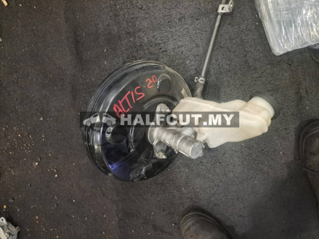 TOYOTA ALTIS 2.0 BRAKE MASTER PUMP