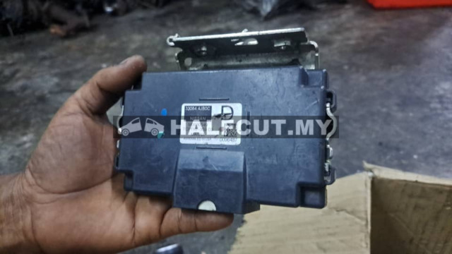 NISSAN NAVARA NP300 ECU (33084-4JB0C)D