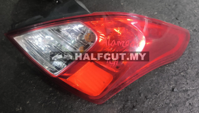 NISSAN ALMERA TAIL LAMP RH