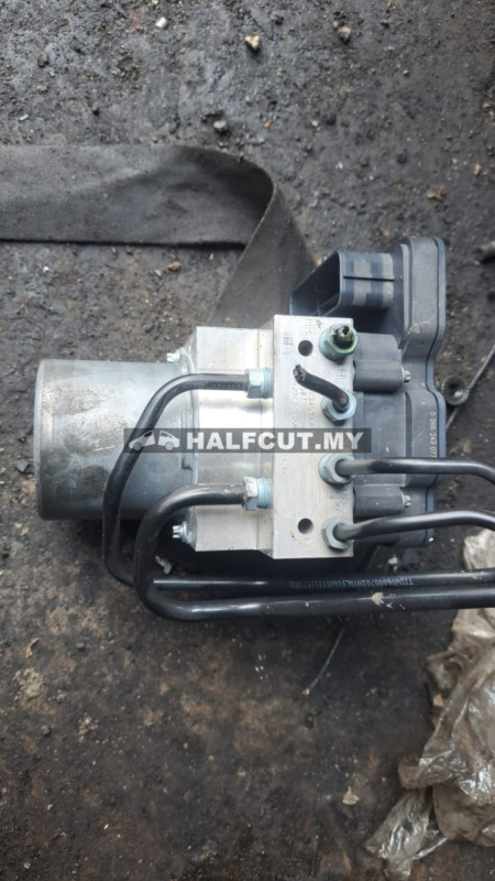 BMW F10 ABS PUMP (3451 6856841-01)