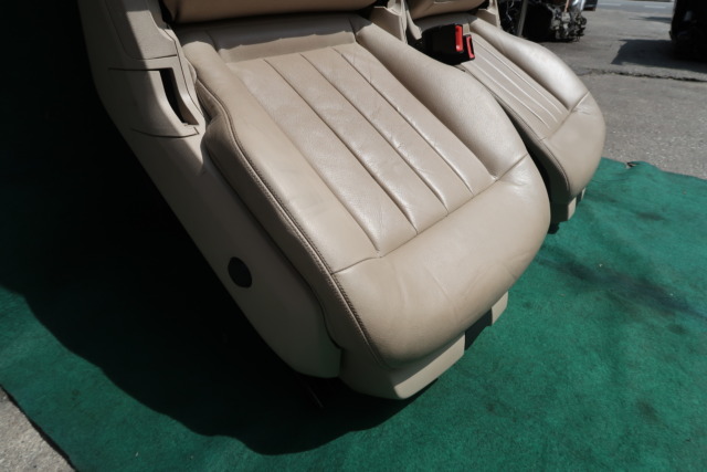 MERCEDES W212 SEAT