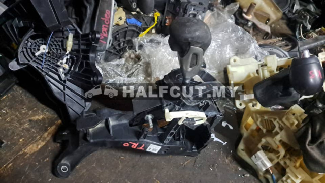 HONDA CIVIC TRO 1.8 GEAR LEVEL