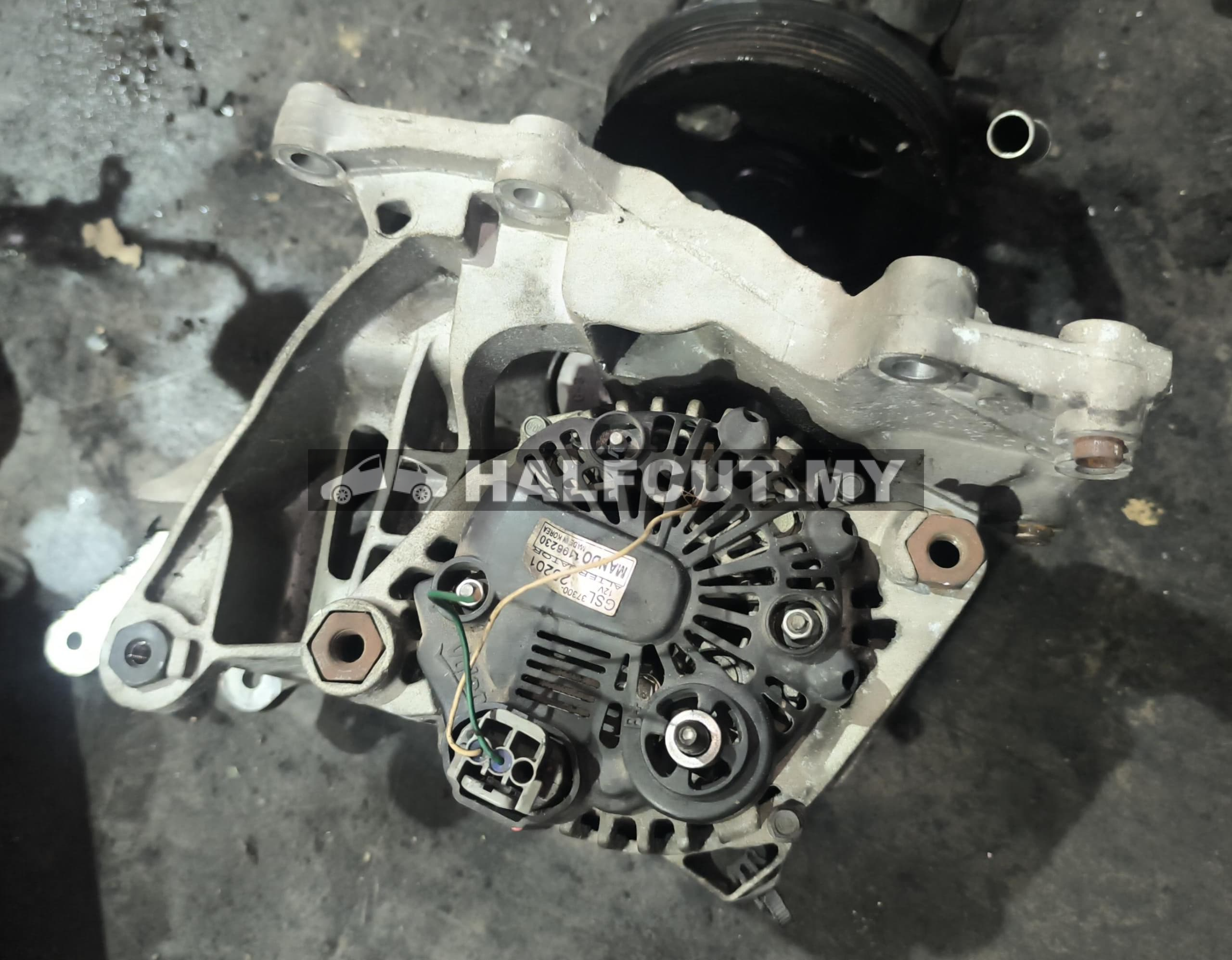 HYUNDAI TUSCON G4KD ALTERNATOR