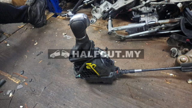 VW POLO 1.6 GEAR LEVER