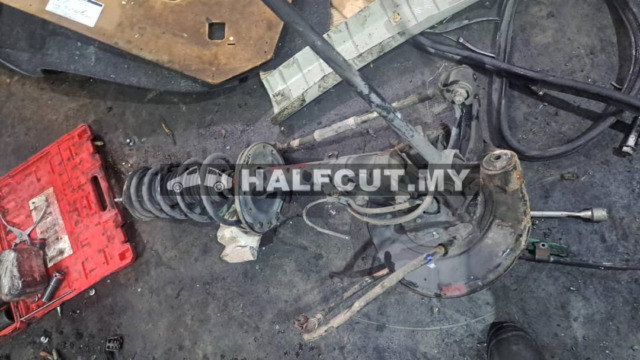 TOYOTA CAMRY ACV40 REAR AXLE R/R