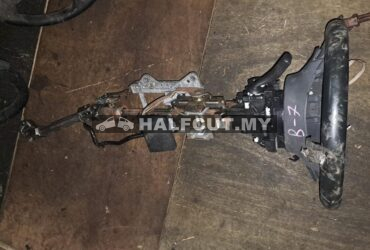 VOLKSWAGEN PASSAT B7 STEERING SHAFT