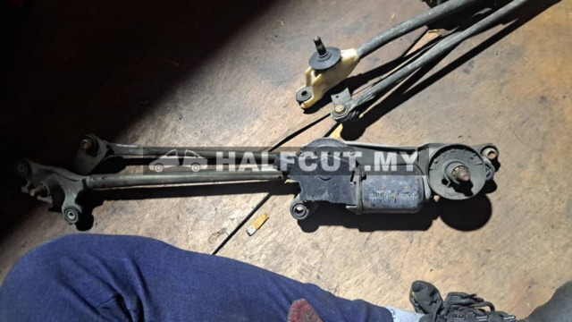 TOYOTA CAMRY ACV30 WIPER LINK