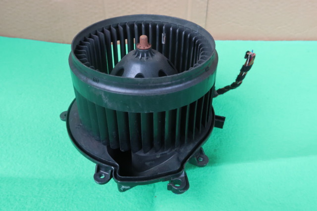 MERCEDES W209 W203 BLOWER MOTOR