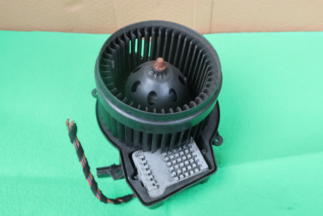 MERCEDES W209 W203 BLOWER MOTOR